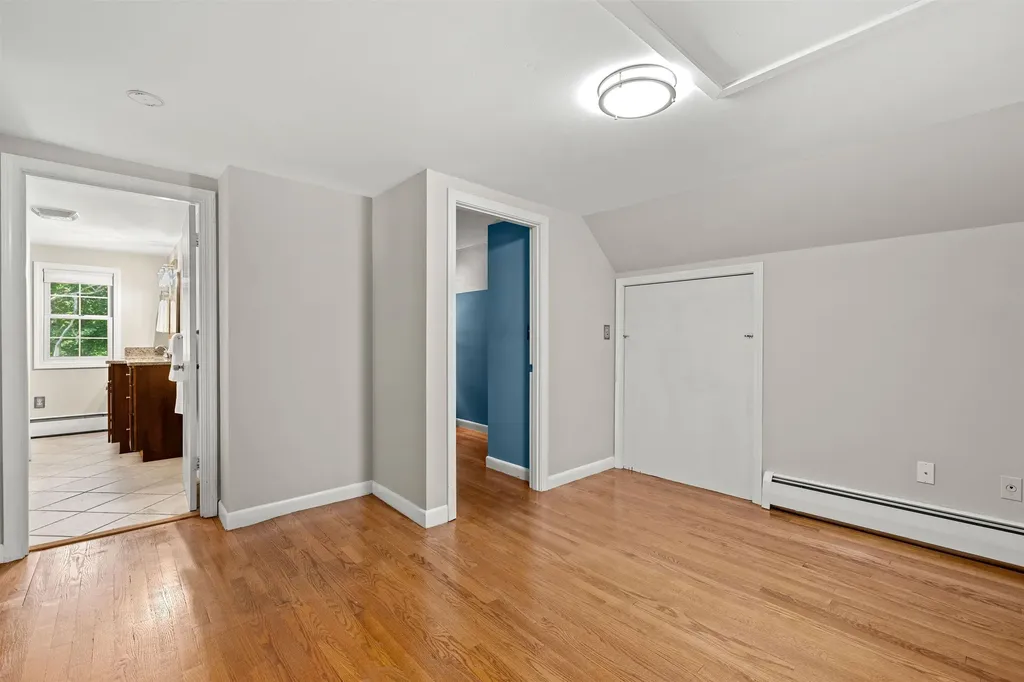41 Roberts Road Hopkinton NH 03229