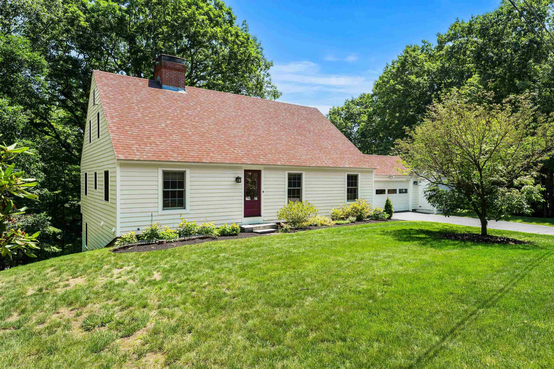 41 Roberts Road Hopkinton NH 03229