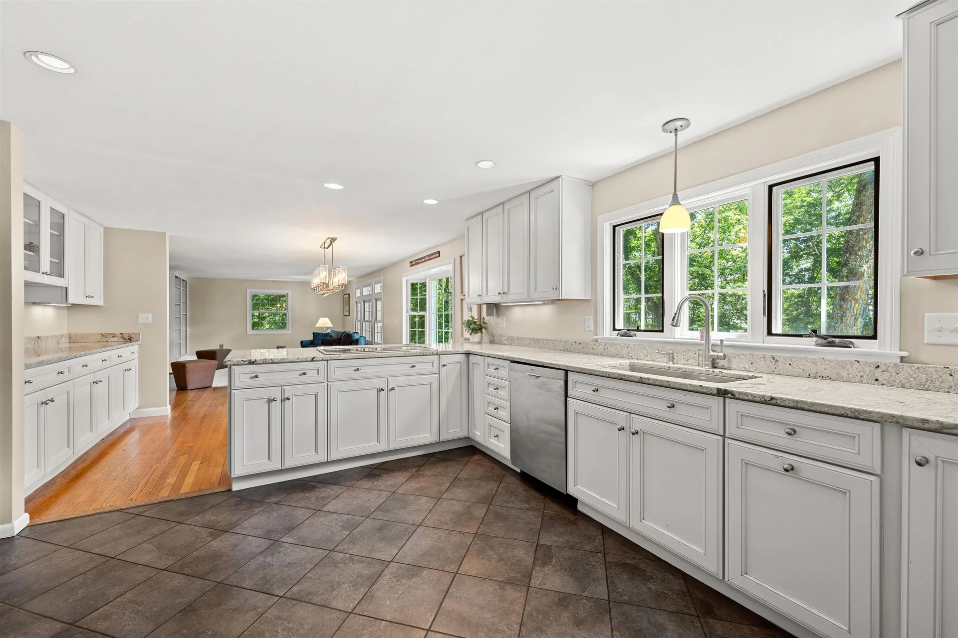 41 Roberts Road Hopkinton NH 03229