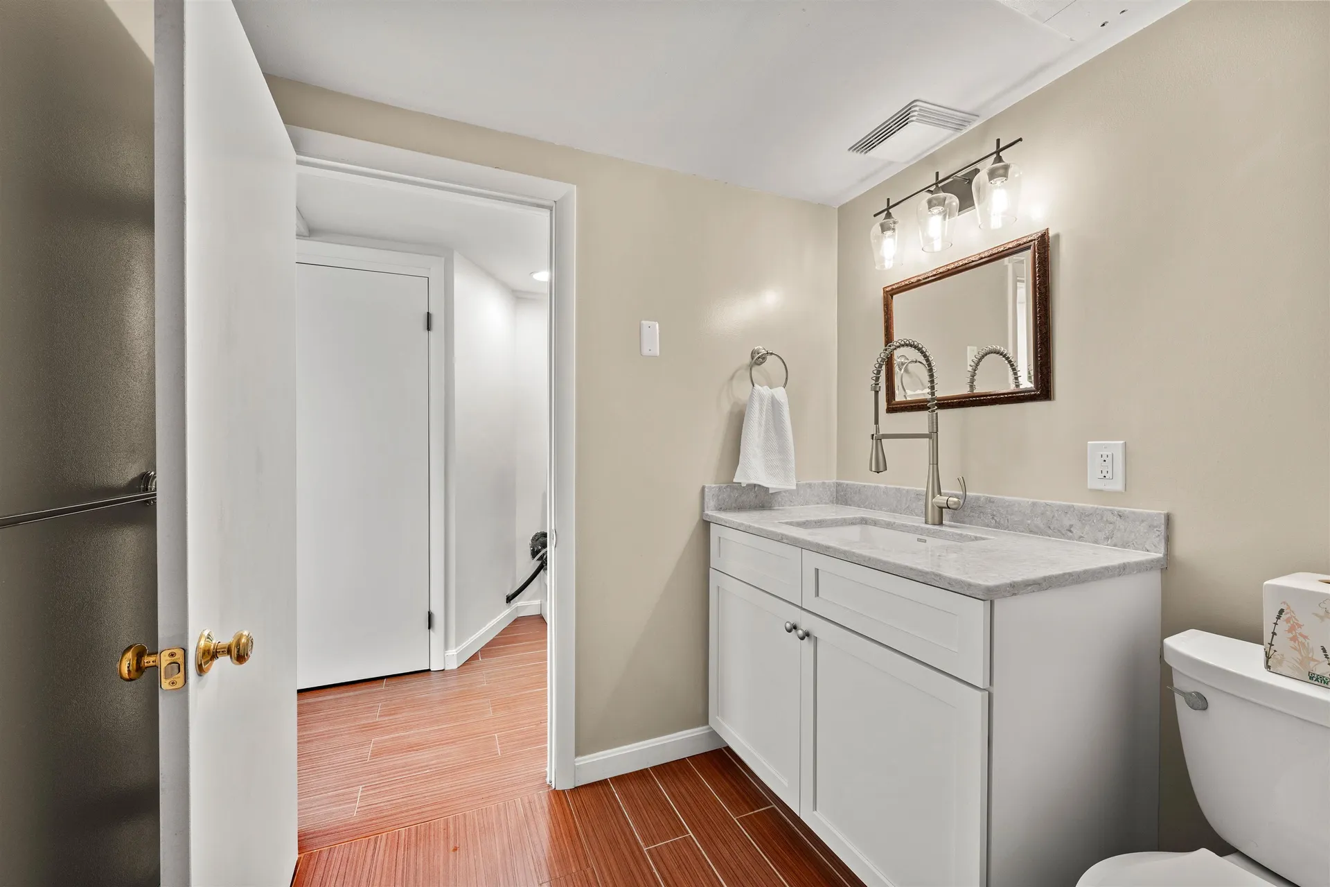 41 Roberts Road Hopkinton NH 03229