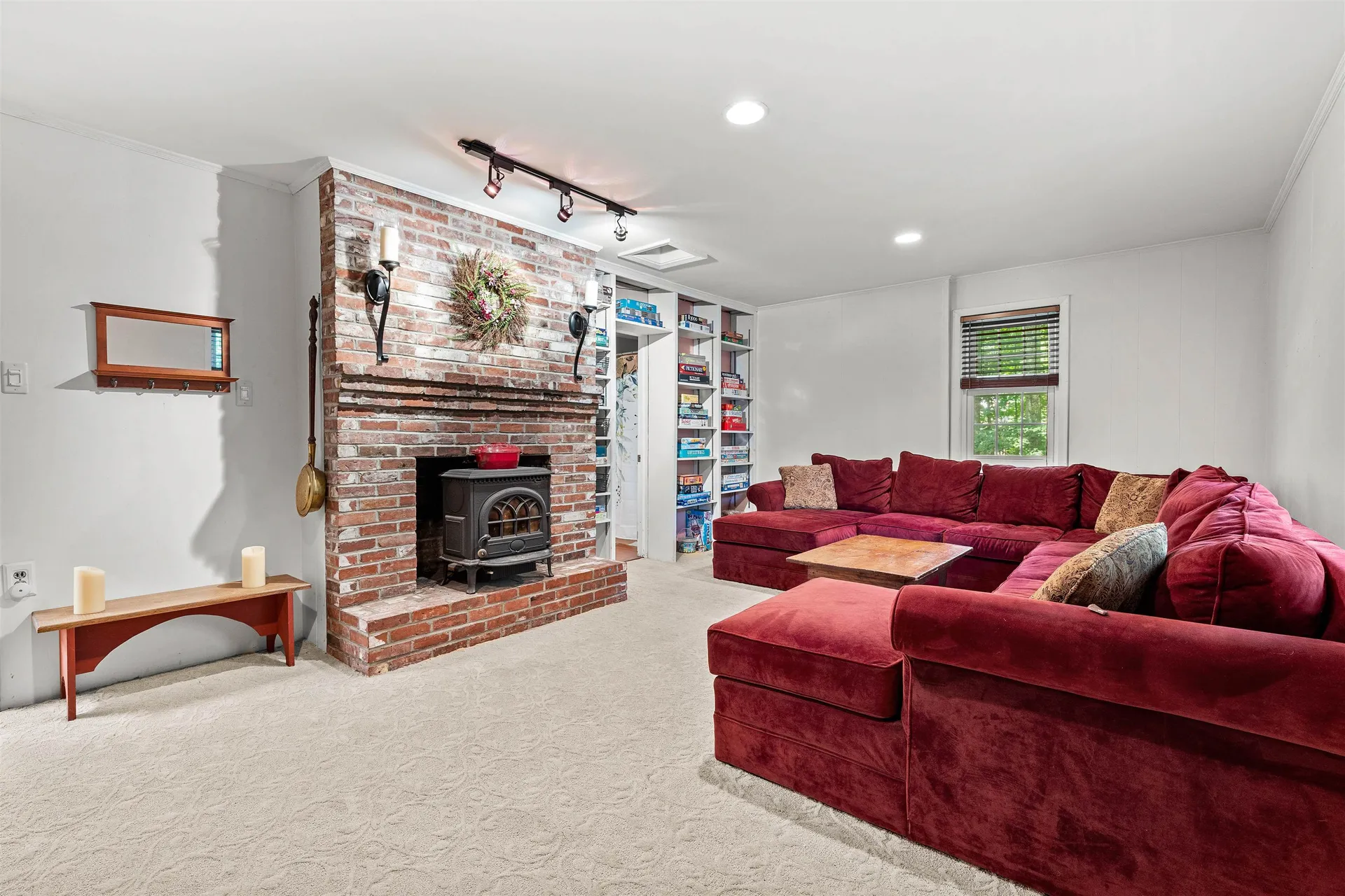 41 Roberts Road Hopkinton NH 03229