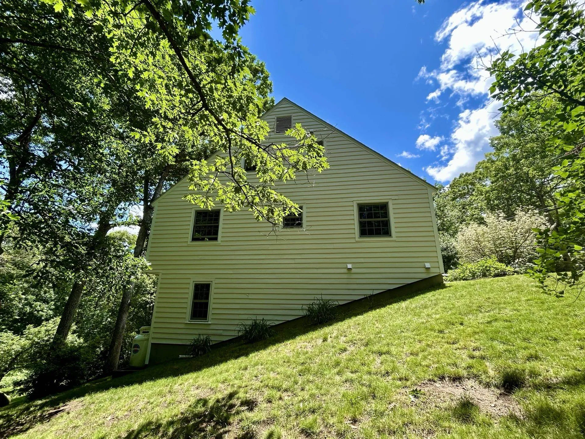 41 Roberts Road Hopkinton NH 03229
