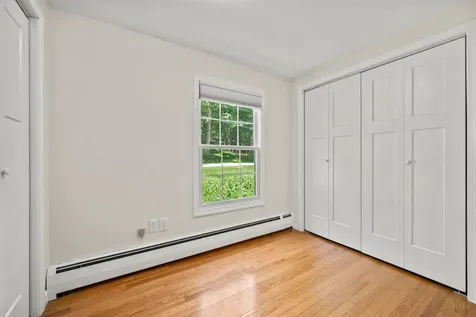 41 Roberts Road Hopkinton NH 03229