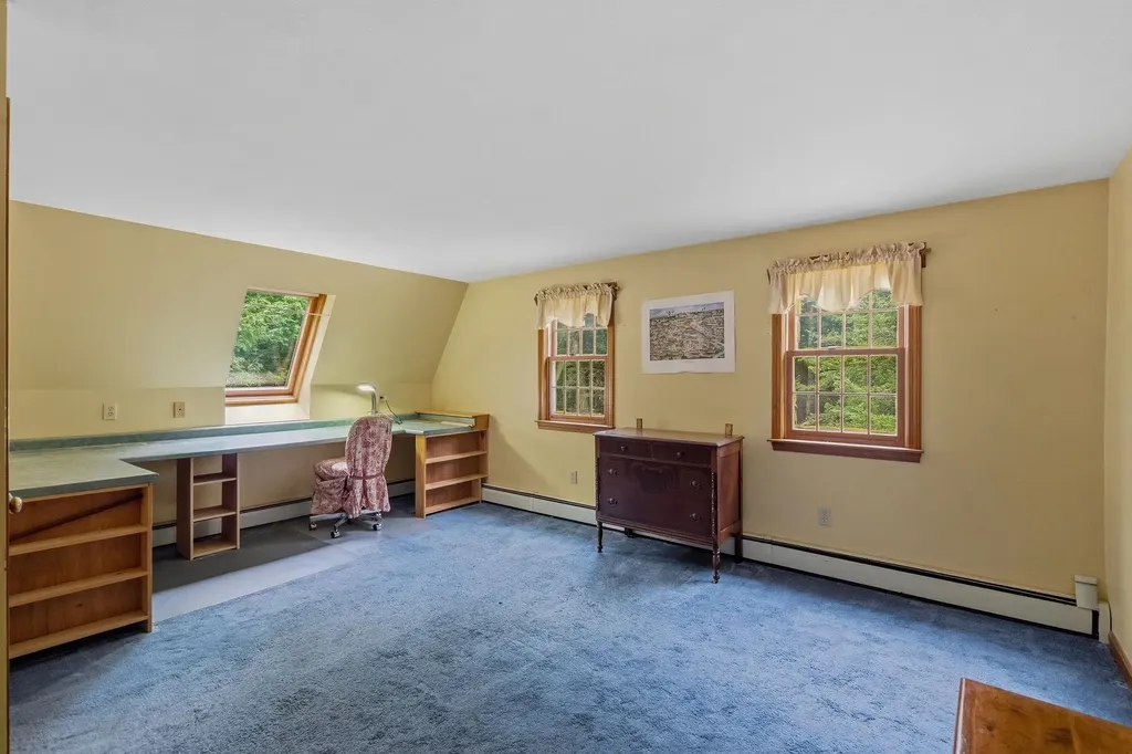 23 Devon Drive Danville NH 03819