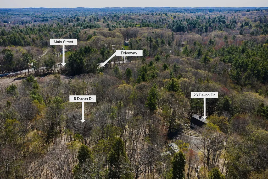 23 Devon Drive Danville NH 03819
