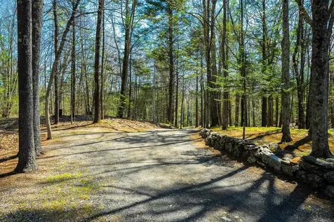 23 Devon Drive Danville NH 03819
