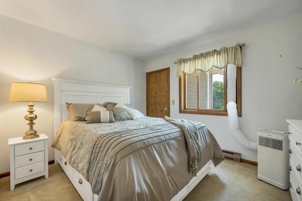 336 Intervale Road Gilford NH 03249