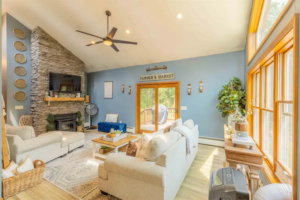 63 Partridge Drive Middleton NH 03887