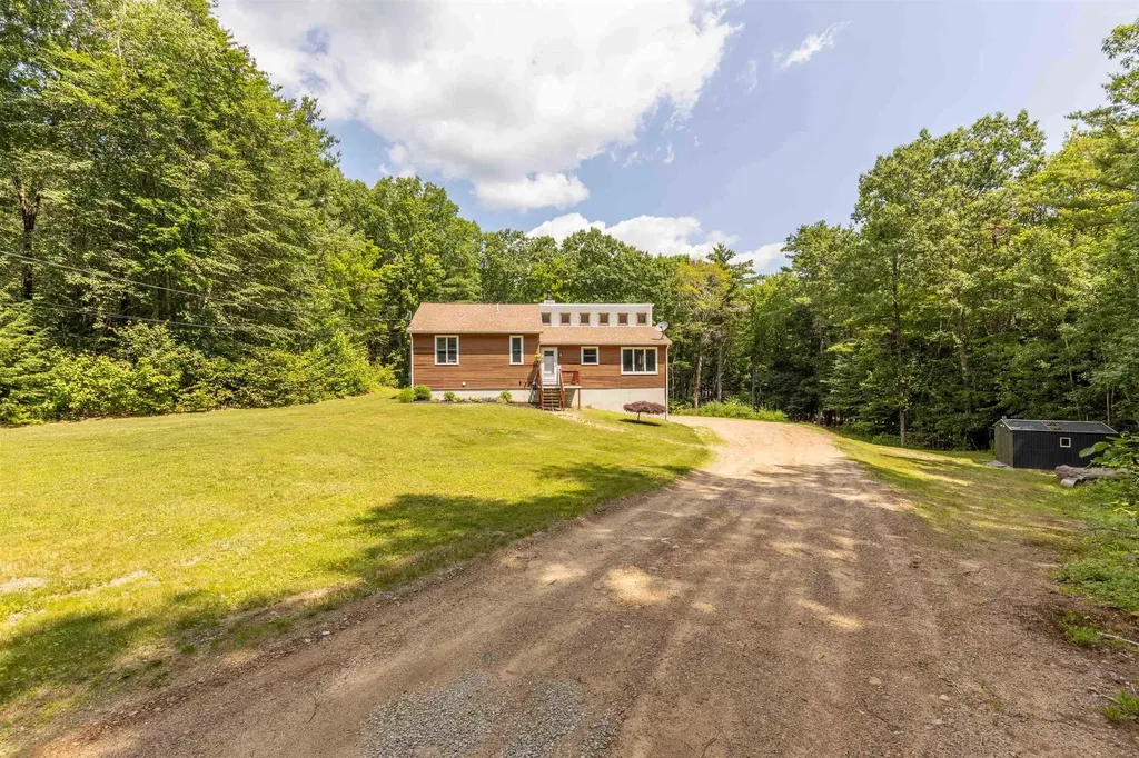 63 Partridge Drive Middleton NH 03887