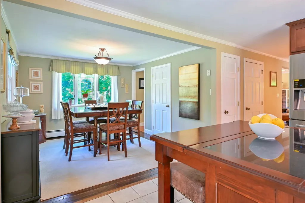 44 Berkley Street Merrimack NH 03054