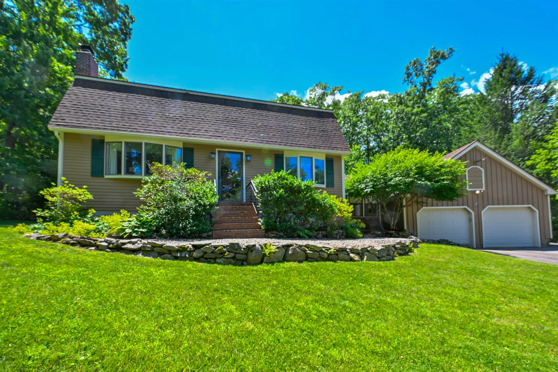 44 Berkley Street Merrimack NH 03054