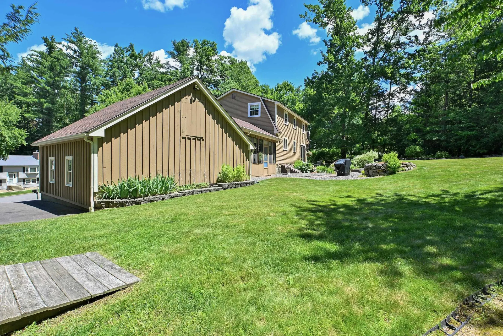 44 Berkley Street Merrimack NH 03054
