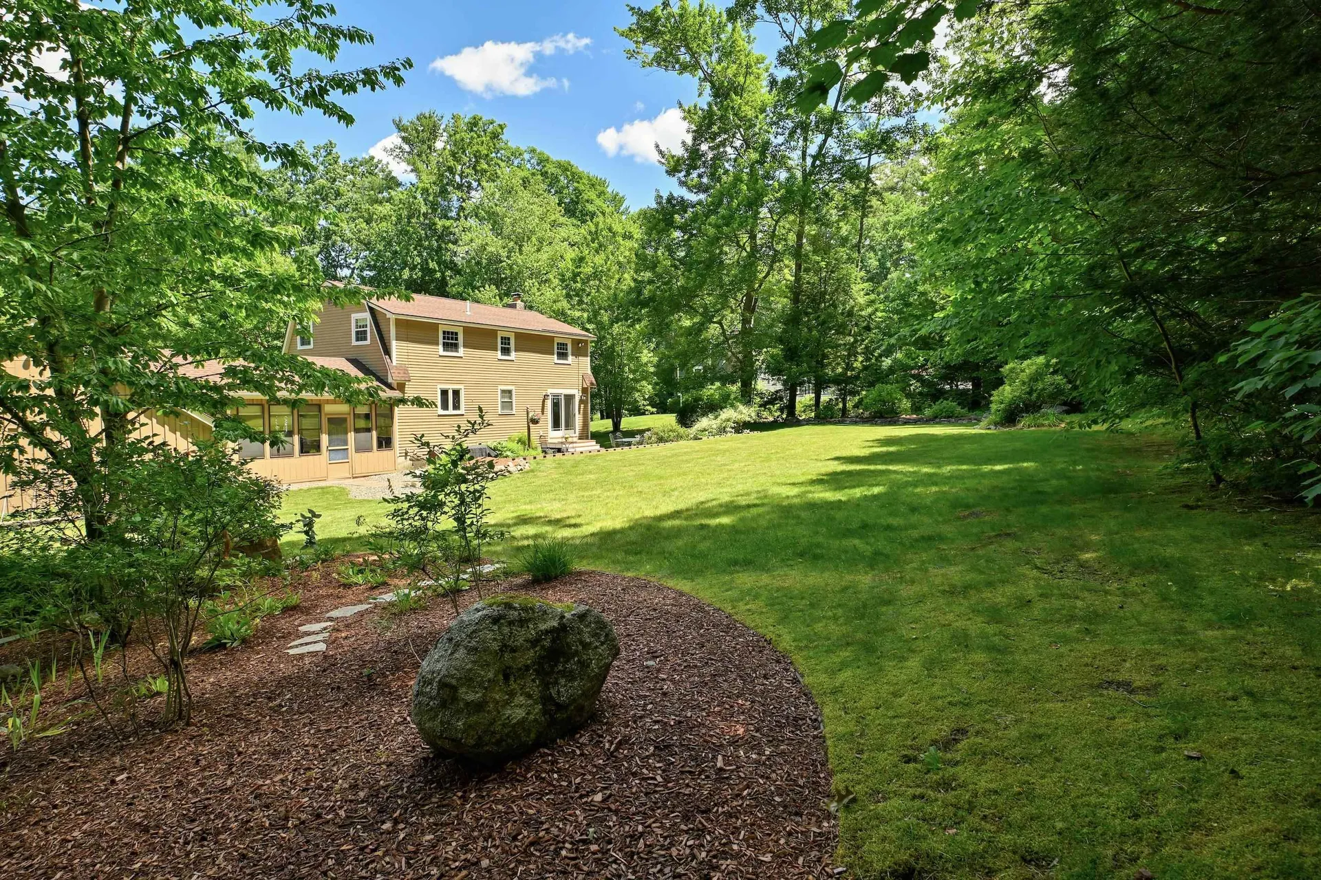 44 Berkley Street Merrimack NH 03054