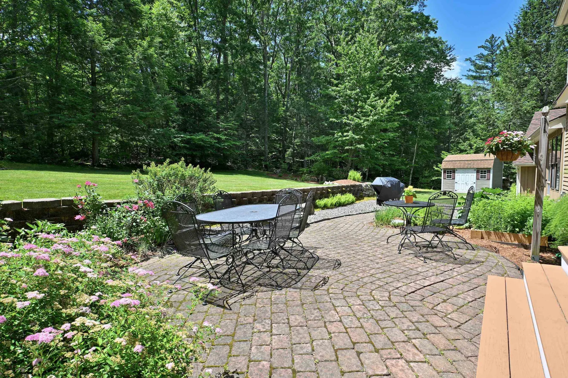 44 Berkley Street Merrimack NH 03054