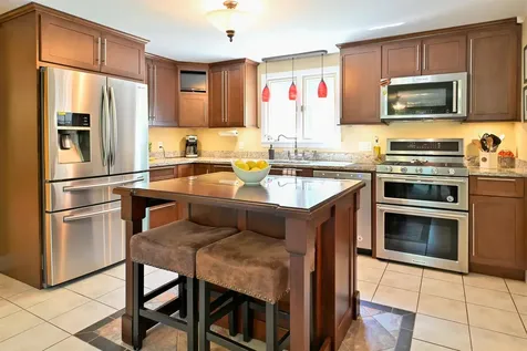 44 Berkley Street Merrimack NH 03054