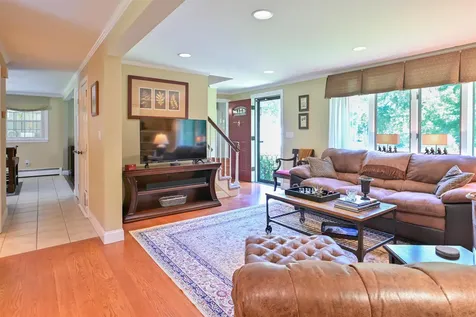 44 Berkley Street Merrimack NH 03054