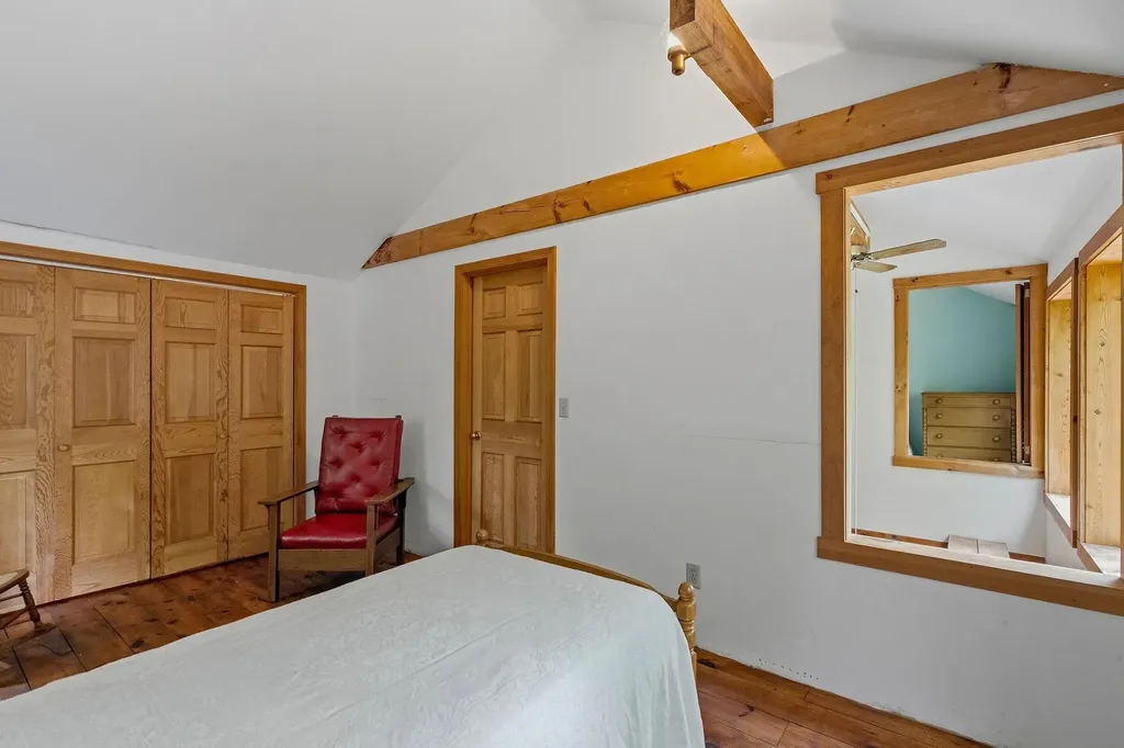 18 Devon Drive Danville NH 03819