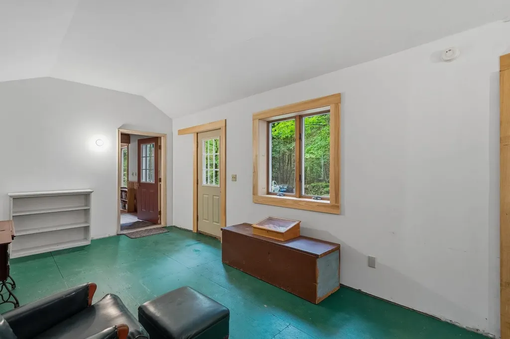 18 Devon Drive Danville NH 03819