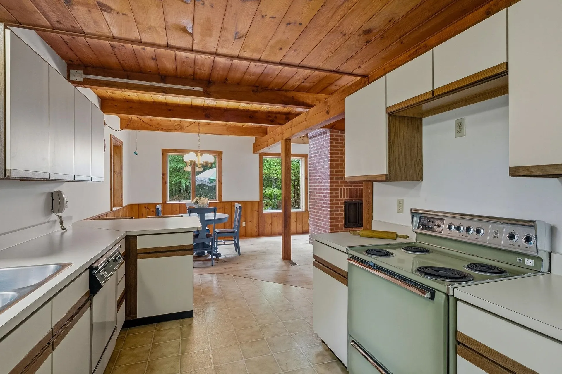 18 Devon Drive Danville NH 03819