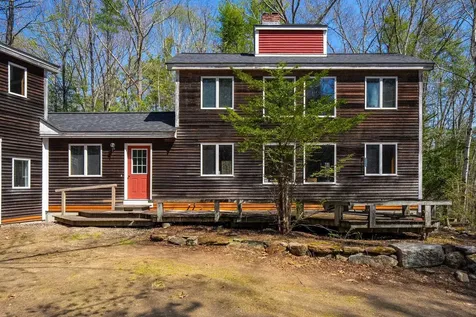 18 Devon Drive Danville NH 03819