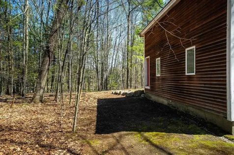 18 Devon Drive Danville NH 03819