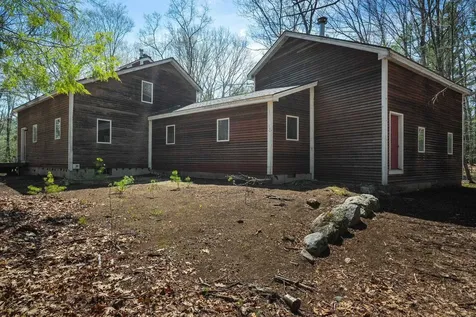 18 Devon Drive Danville NH 03819