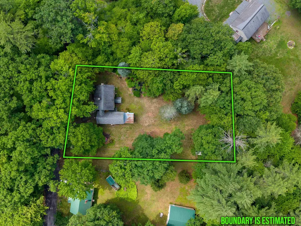 32 Grannis Street Claremont NH 03743