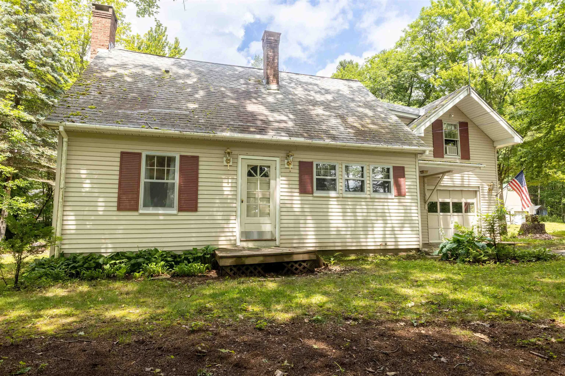 32 Grannis Street Claremont NH 03743
