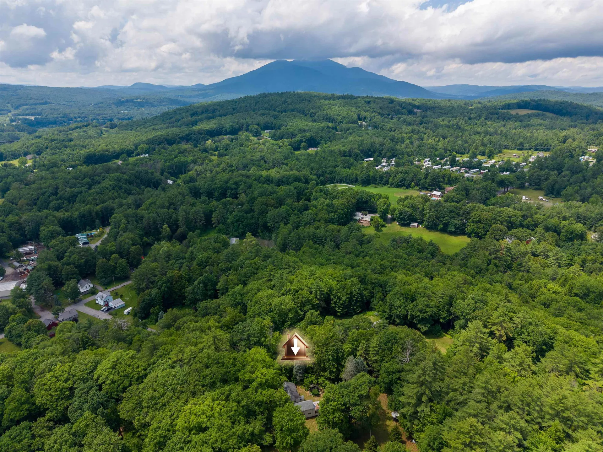 32 Grannis Street Claremont NH 03743