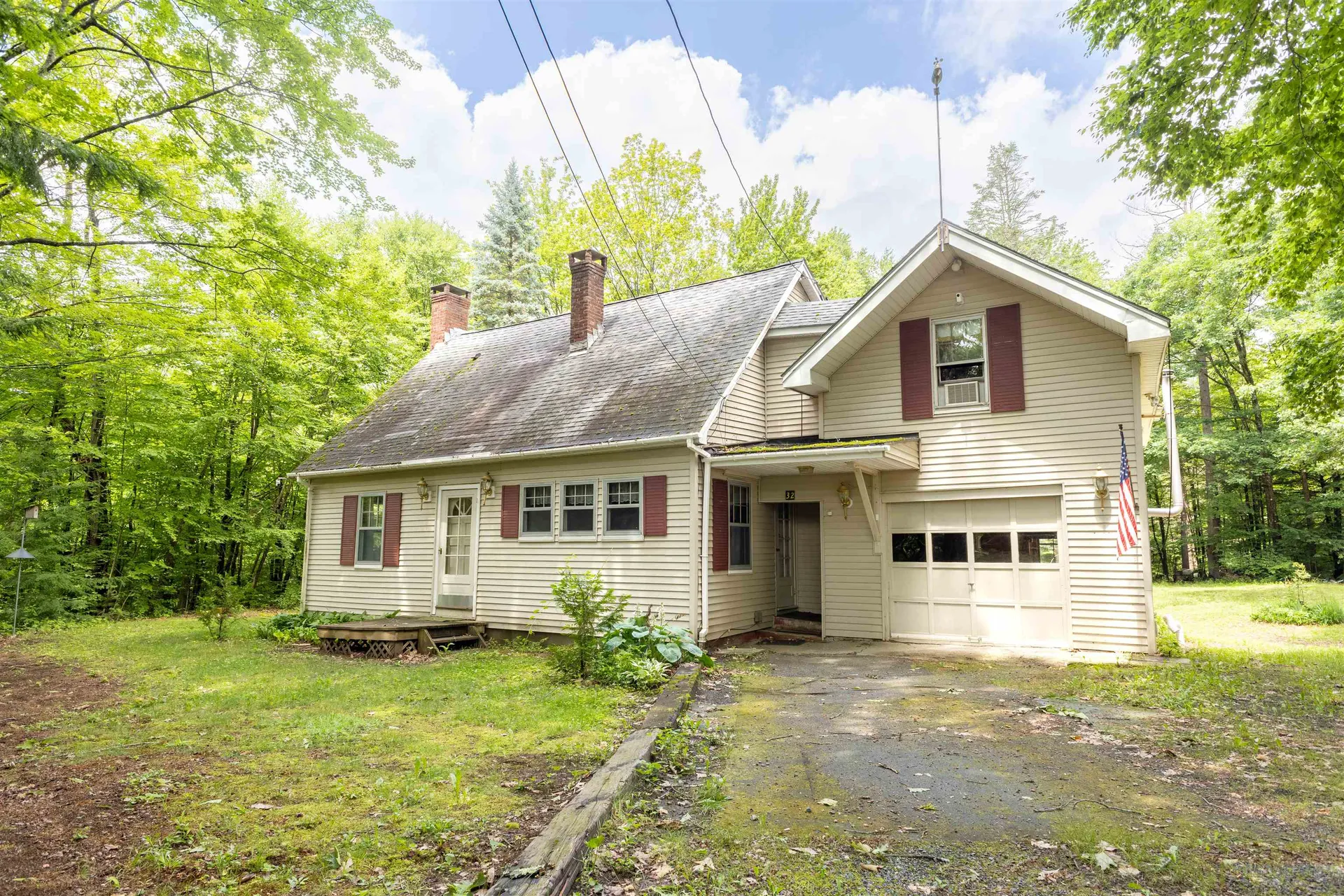 32 Grannis Street Claremont NH 03743