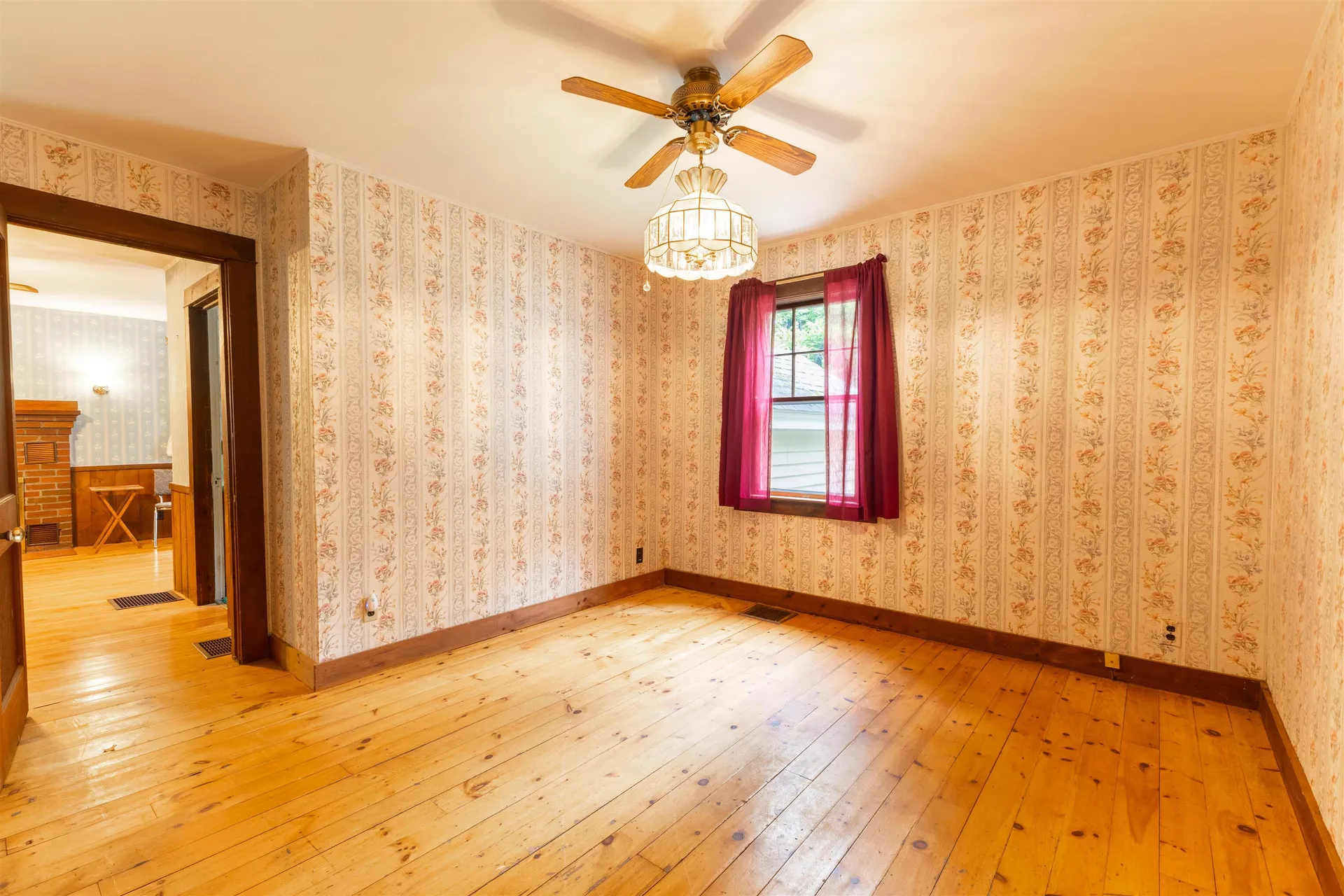32 Grannis Street Claremont NH 03743