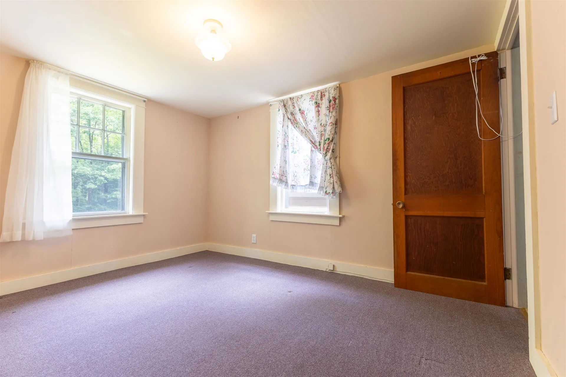 32 Grannis Street Claremont NH 03743