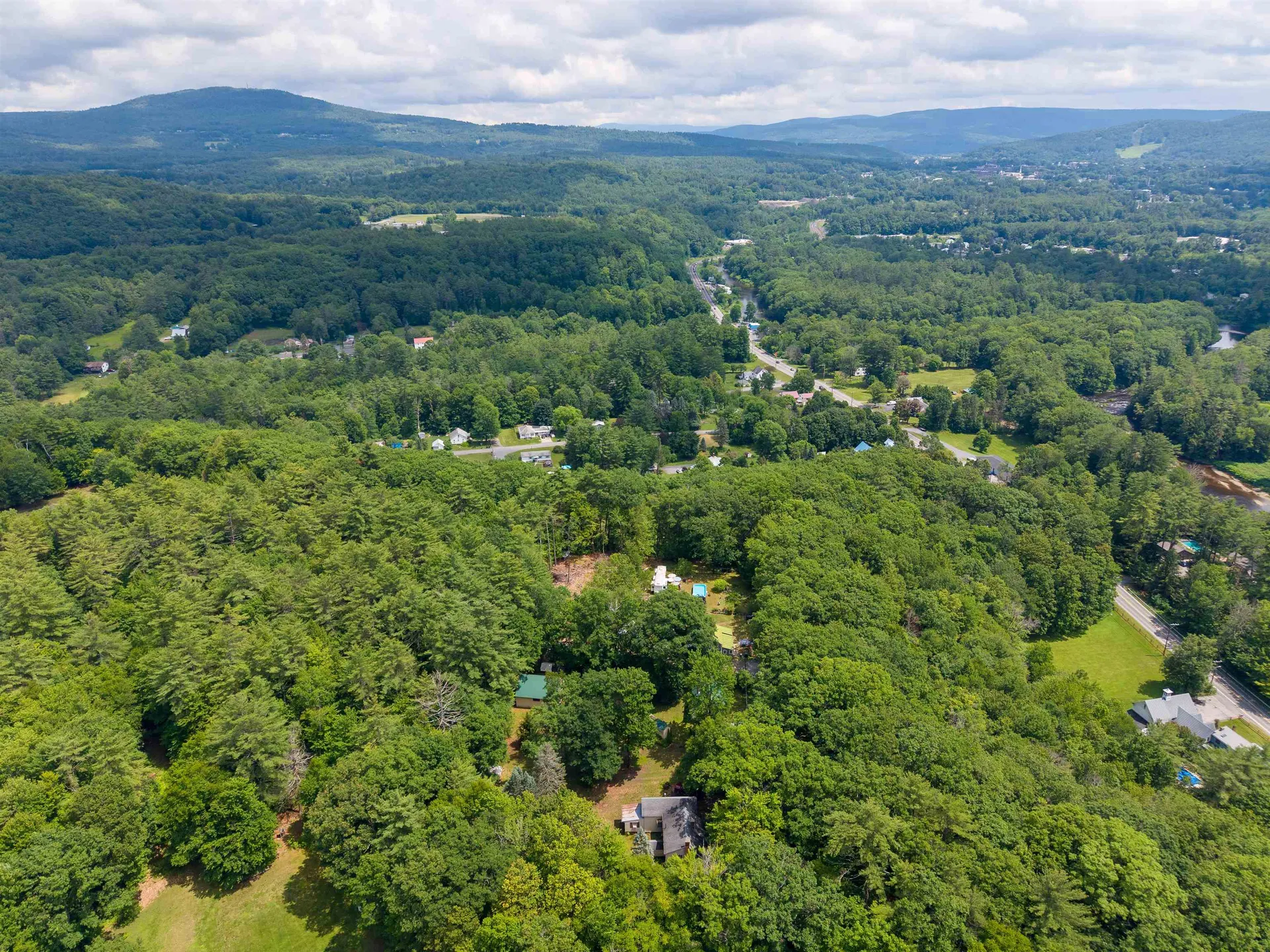 32 Grannis Street Claremont NH 03743