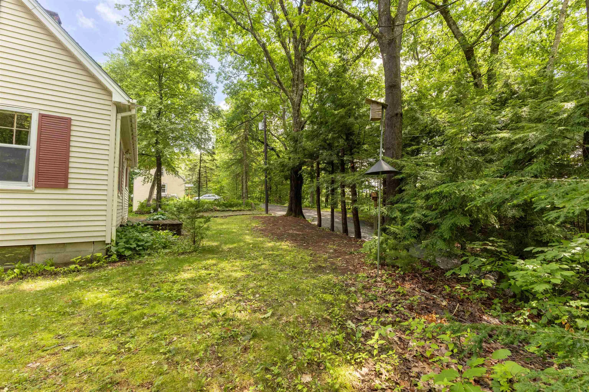 32 Grannis Street Claremont NH 03743