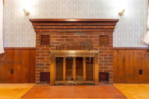 32 Grannis Street Claremont NH 03743