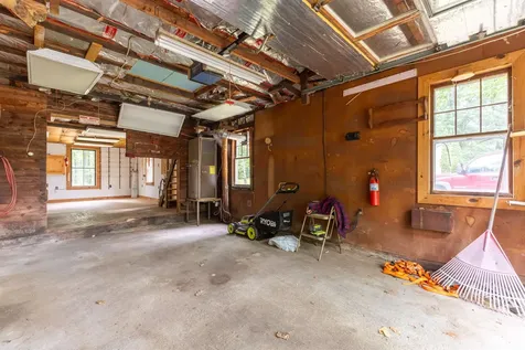 32 Grannis Street Claremont NH 03743