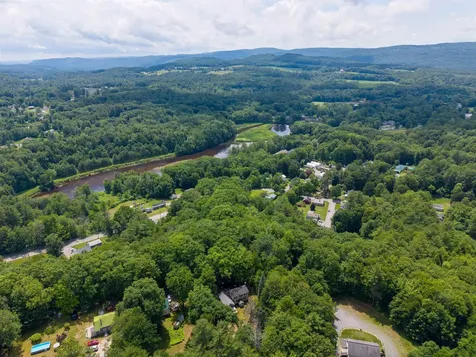 32 Grannis Street Claremont NH 03743