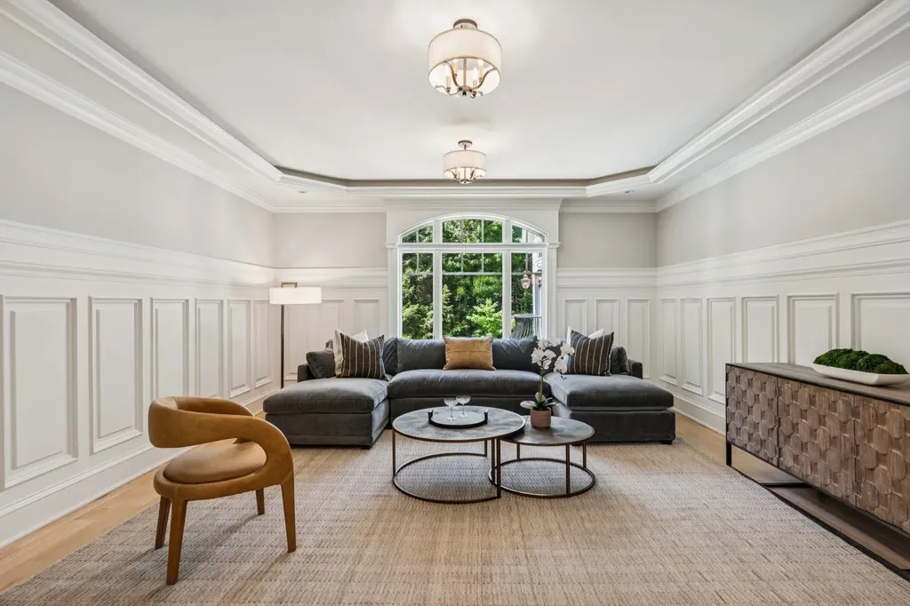 1 Willowbrook Court Bedford NH 03110