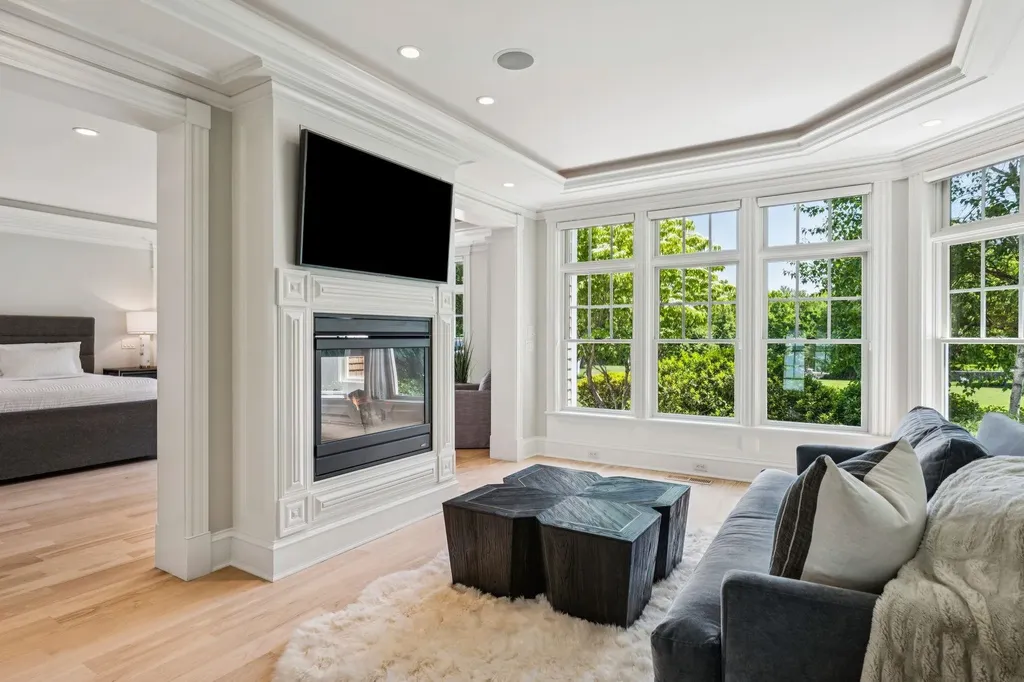 1 Willowbrook Court Bedford NH 03110