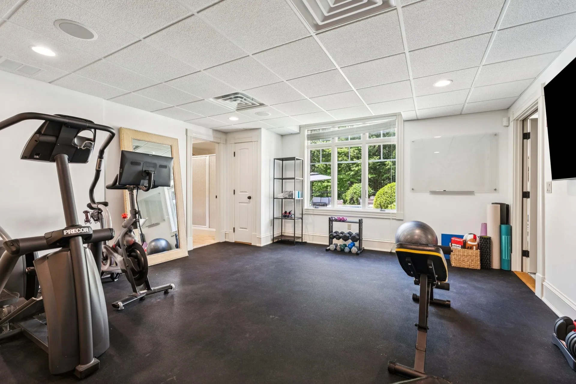 1 Willowbrook Court Bedford NH 03110