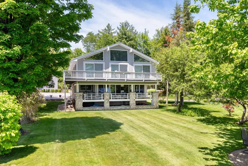 15 Cummings Cove Road Meredith NH 03253