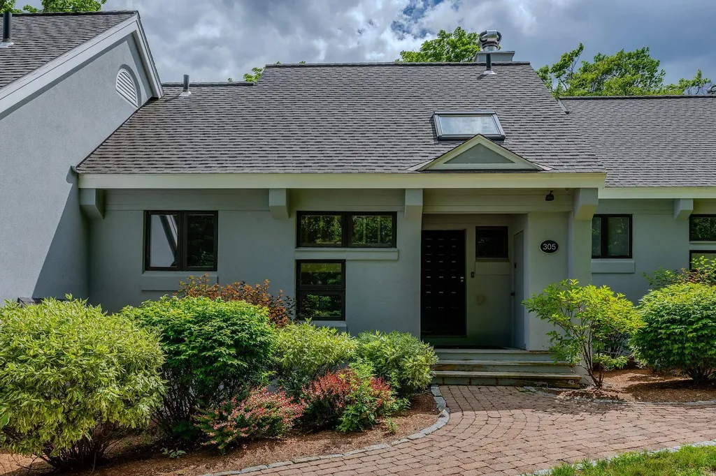 28 Styles Branch Road Stratton VT 05155
