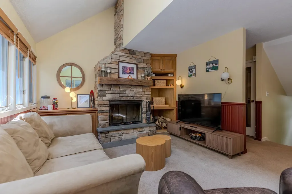 28 Styles Branch Road Stratton VT 05155