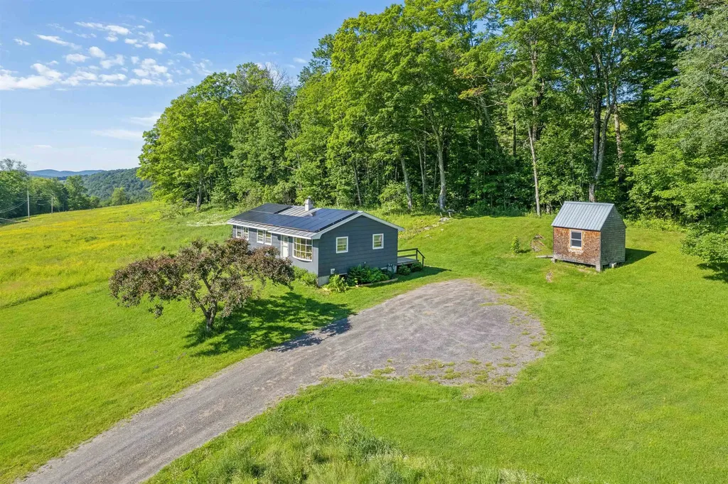 169 Whitney Hill Road Tunbridge VT 05077