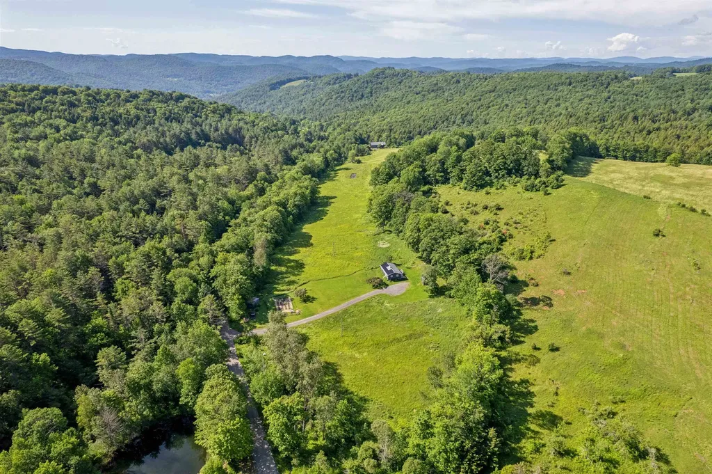 169 Whitney Hill Road Tunbridge VT 05077