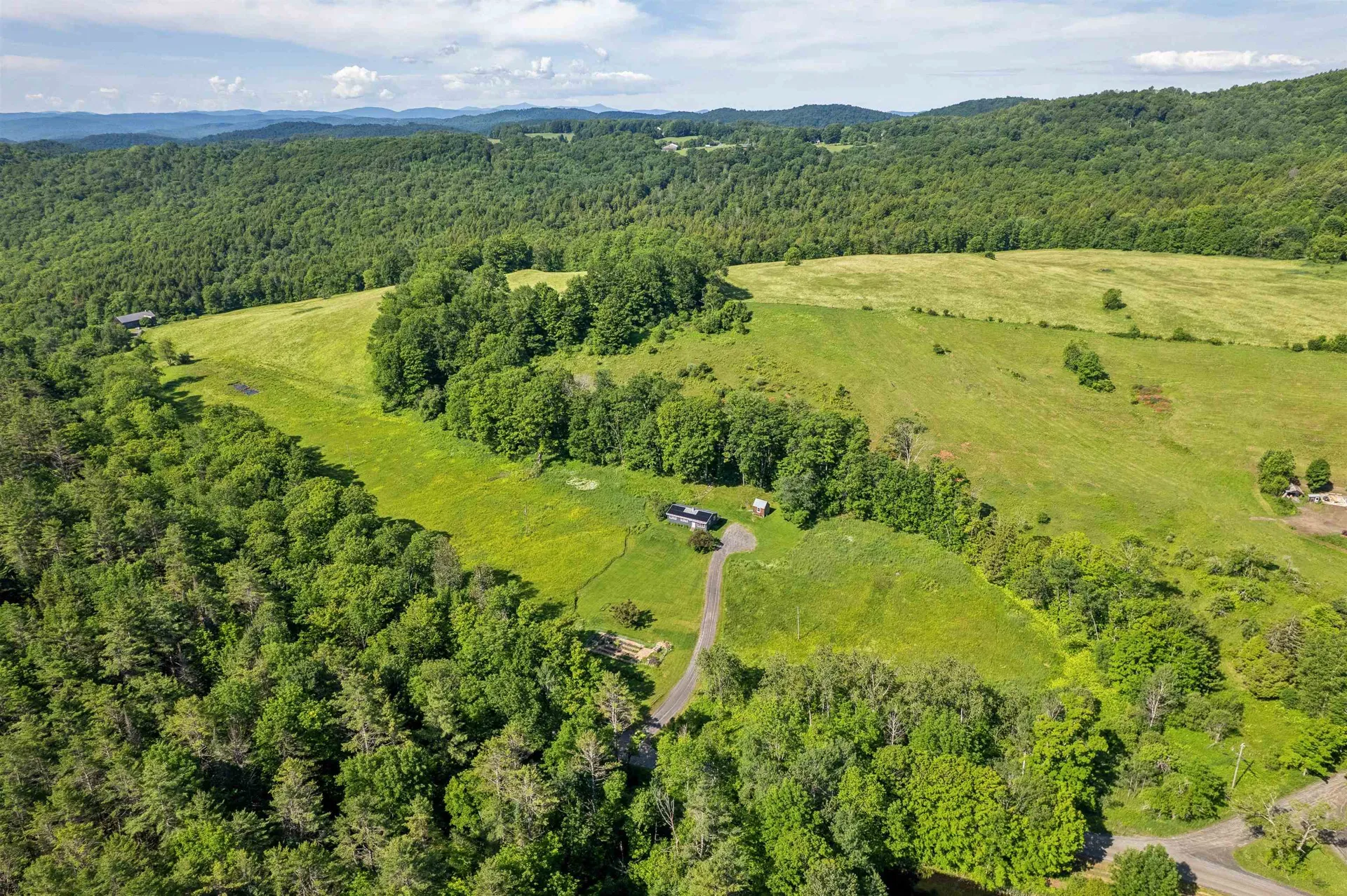 169 Whitney Hill Road Tunbridge VT 05077