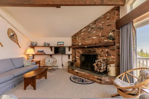 31 Farm Road Peru VT 05152