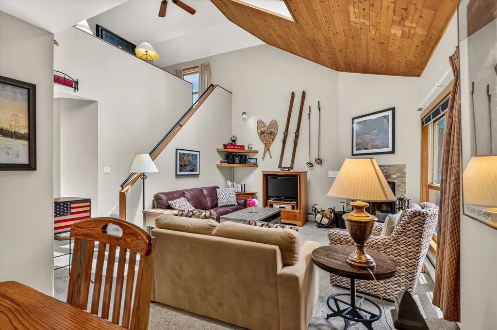 528 East Mountain Road Killington VT 05751