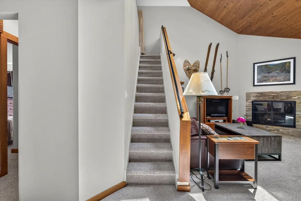 528 East Mountain Road Killington VT 05751