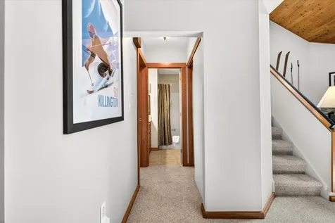 528 East Mountain Road Killington VT 05751